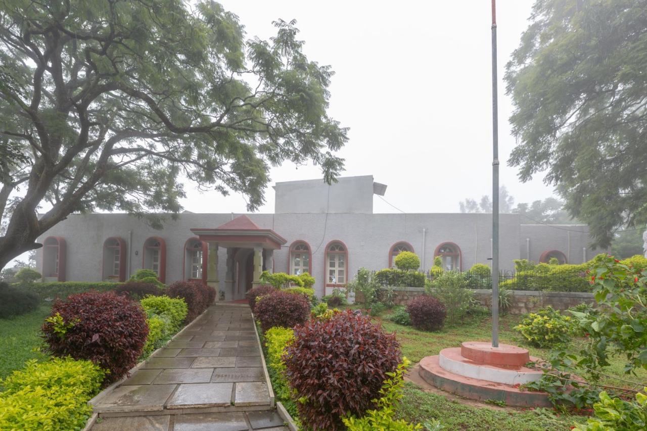 Kstdc Hotel Mayura Pine Top Nandi Hills 外观 照片