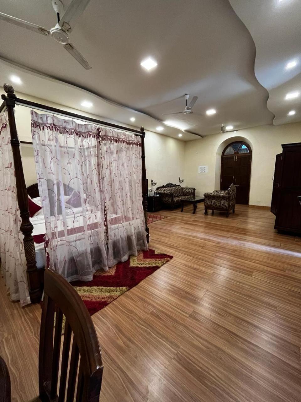 Kstdc Hotel Mayura Pine Top Nandi Hills 外观 照片